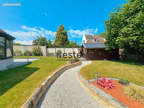 Immeuble 11 pièces 255 m²