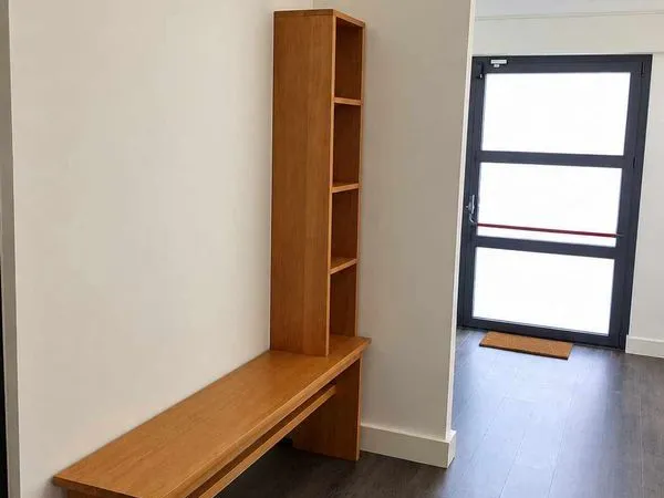 Bureau et espace de travail Location Saint-Pierre 3p 50m² 1300€