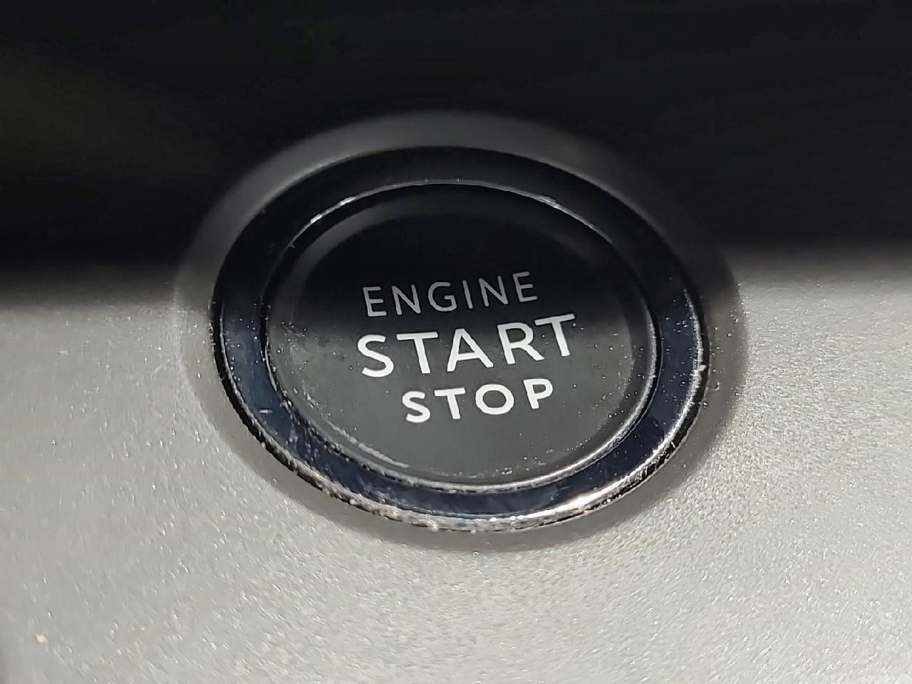 Peugeot 308 phev 180 e-eat8 allure pack — photo 28