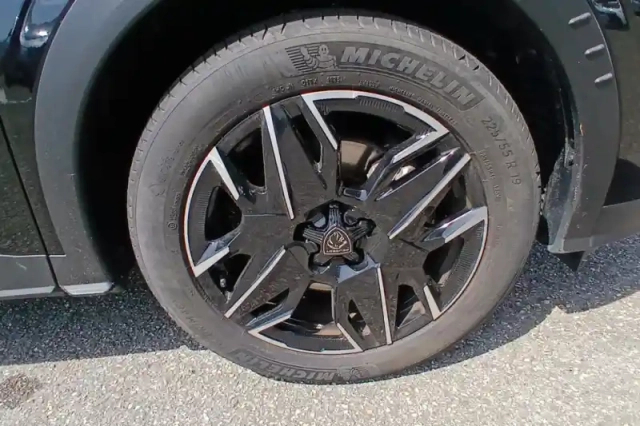 Peugeot 5008 hybrid 145 ch e-dcs6 — photo 15