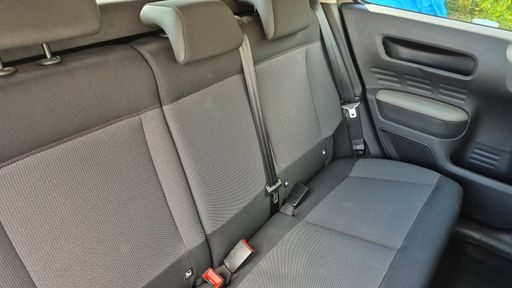 Citroen C4 Cactus 1.2 PureTech 110 - Live – 2019 – 109573 km – Essence – Boîte Manuelle — photo 31