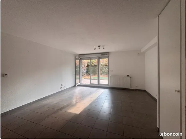 Appartement, T2, 57m2 Terrasse + Jardin et parking
