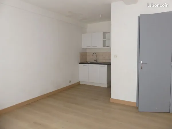 Bel appartement de type F2 duplex