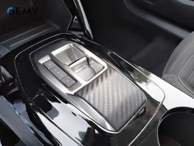 Peugeot 208 electrique 50 kwh 136ch — photo 19