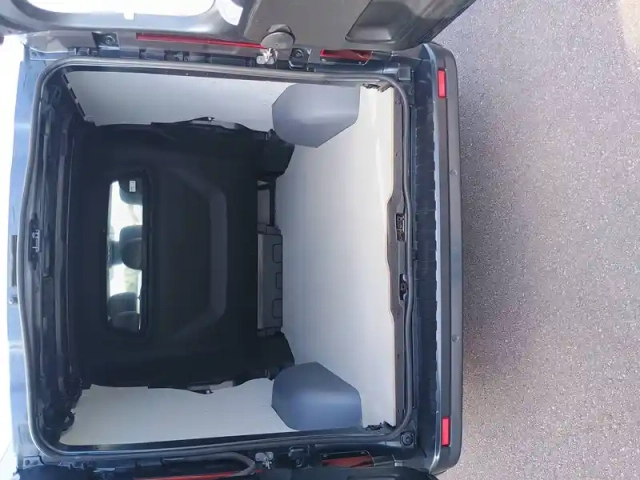 Renault Trafic ca l2h1 3t blue dci 170 auto — photo 47
