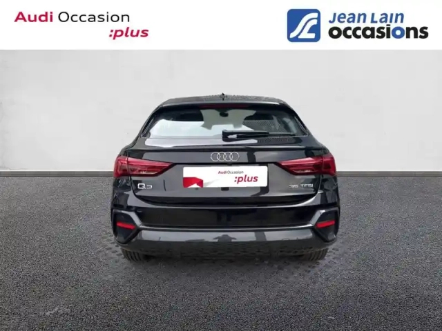 Audi Q3 sportback 35 tfsi 150 ch s tronic 7 — photo 6