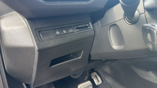 Peugeot 3008 1.5 BlueHDi 130 EAT8 - GT-Line – 2021 – 60050 km – Diesel – Boîte Automatique — photo 2