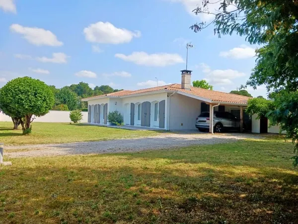 Magonty. Maison Plain-Pied 4 Chambres + Bureau - Piscine - Terrain 1882 m²
