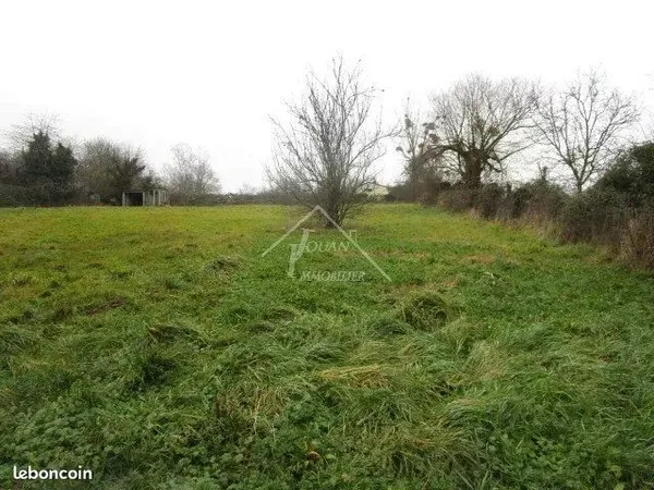 Terrain 2713 m² Varennes-sur-Allier