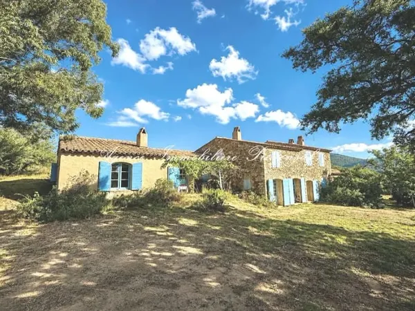 Maison 6 pièces 200 m²