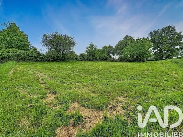 Terrain 636 m²
