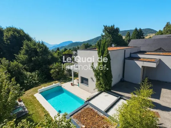 A VENDRE : MAISON CONTEMPORAINE (2017)