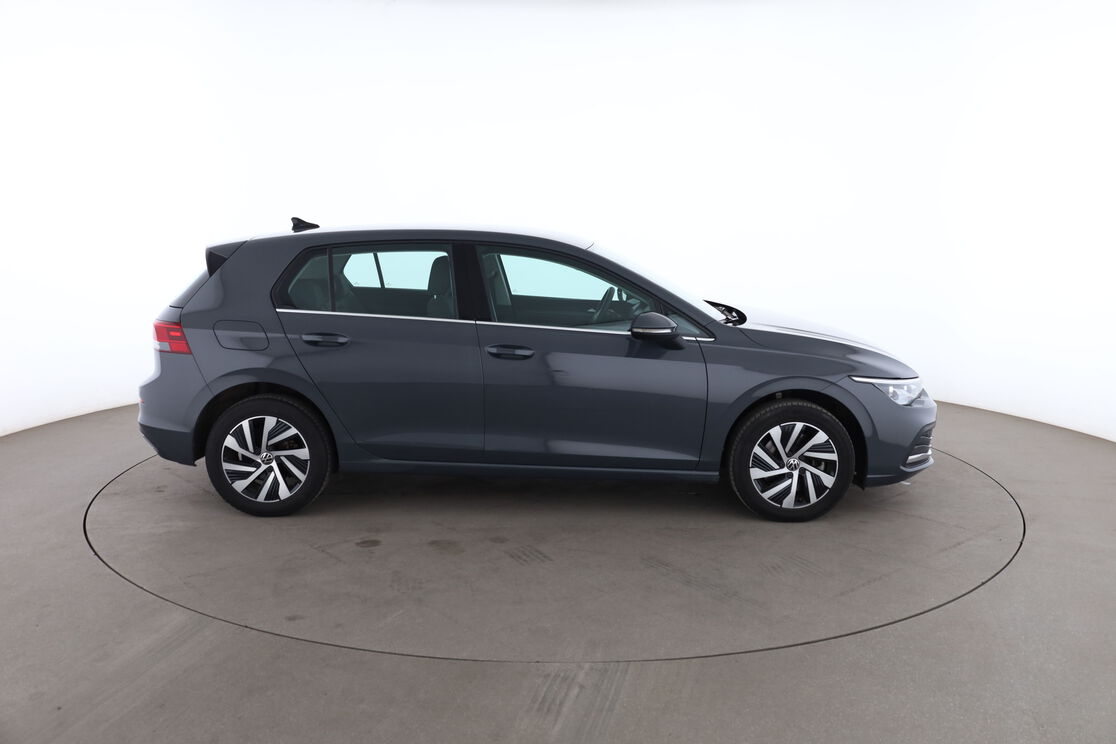 Volkswagen Golf VIII 1.4 Hybrid Rechargeable OPF Style DSG6 — photo 6