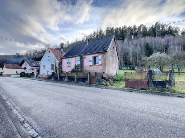 Terrain 724 m2 à DAMBACH (67110) avec bien à rénover totalem