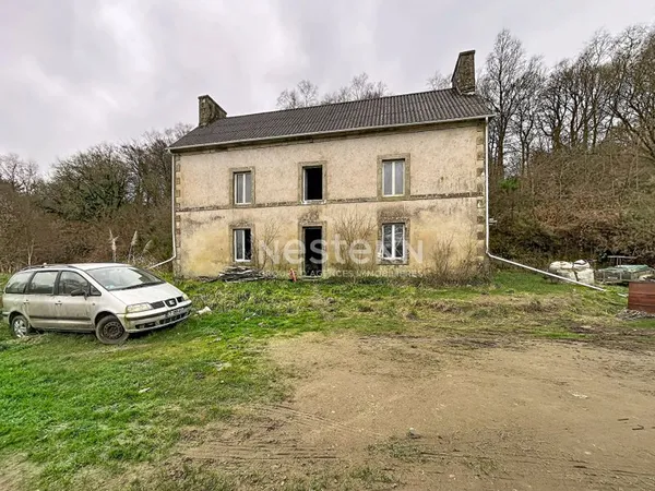 Propriété à rénover sur 2 hectares - Gourin