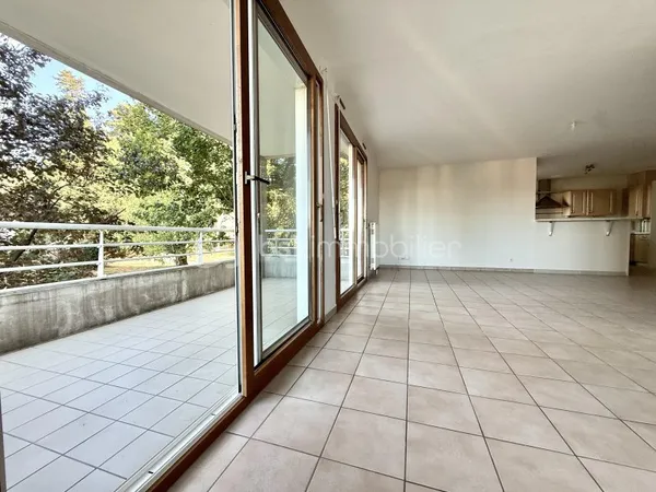 Appartement 4 pièces 92 m²