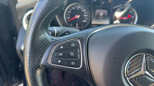 Mercedes Classe C 220 CDi 170 9G-Tronic - Fascination Plus – 2017 – 112913 km – Diesel – Boîte Automatique — photo 11