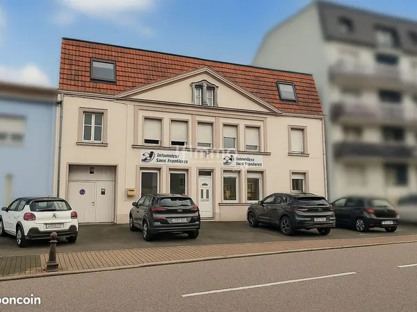 Immeuble 12 pièces 326 m²