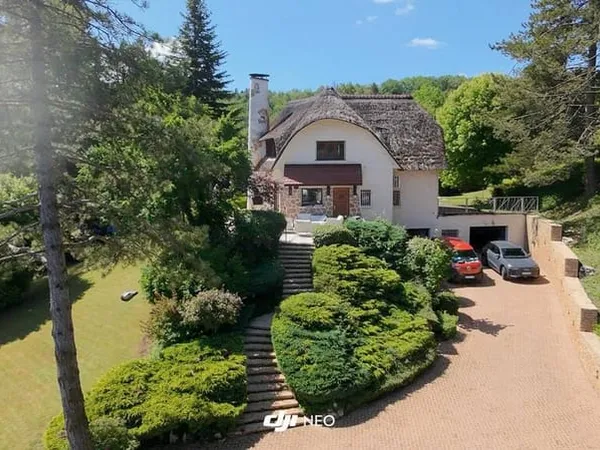 Maison 6 pièces 160 m²