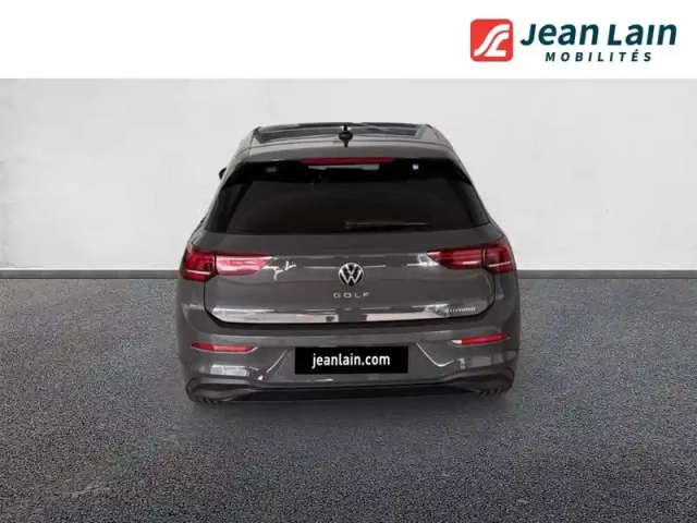 Volkswagen Golf 1.5 ehybrid 204 dsg6 — photo 24