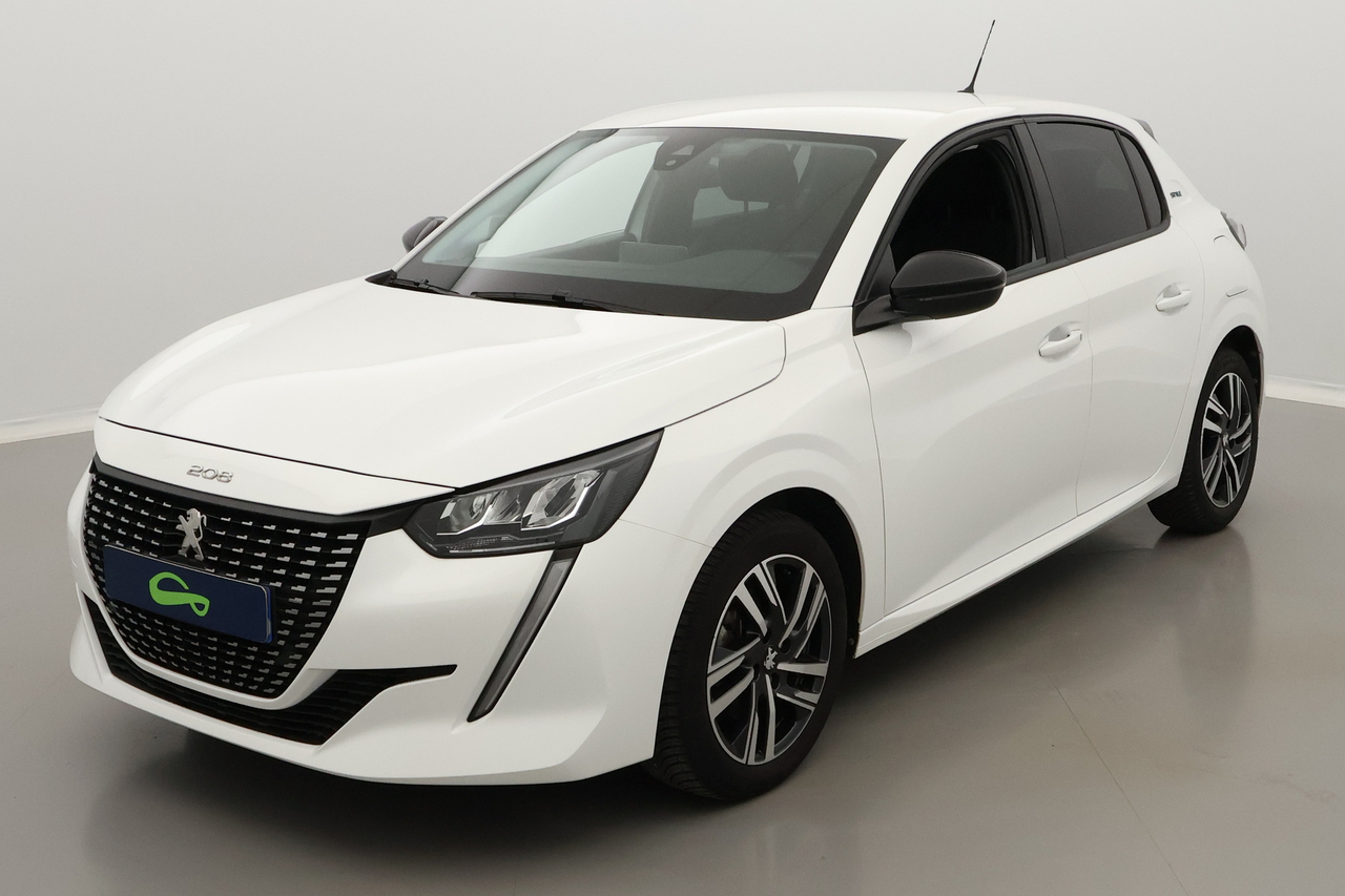Peugeot 208 — photo 1