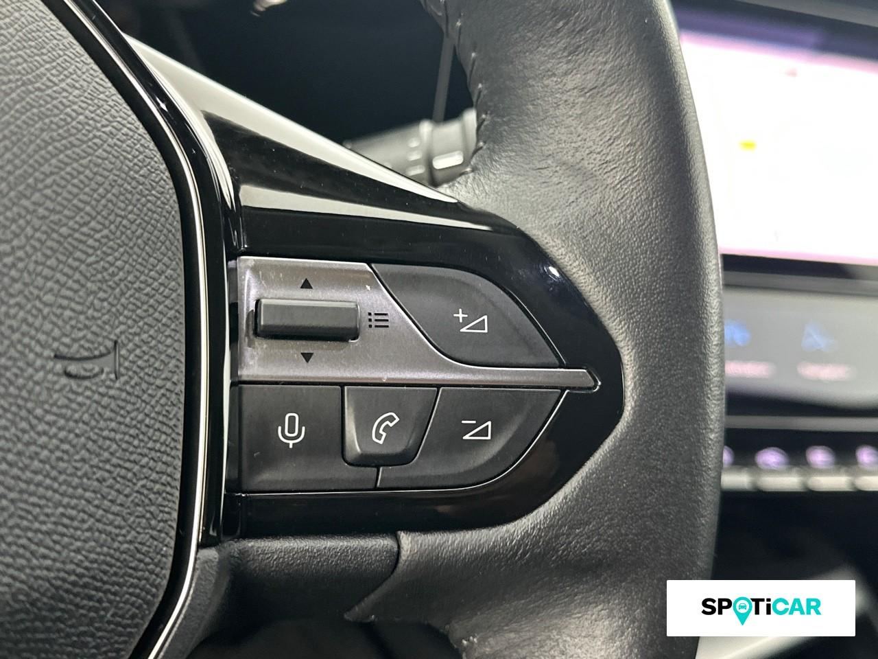 Peugeot 308 sw 1.2 puretech 130ch s&s allure pack eat8 — photo 17