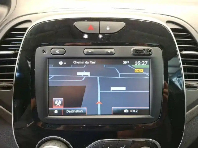 Renault Captur tce 150 fap — photo 19