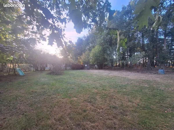 Terrain - 600 m²