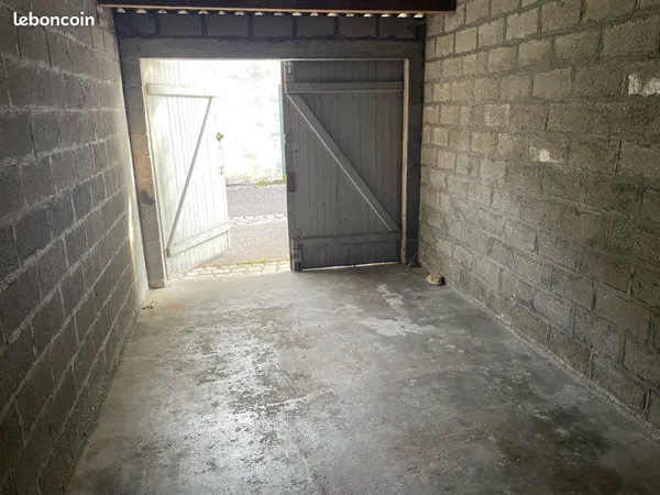 Garage et parking Location Pont-à-Mousson 65€