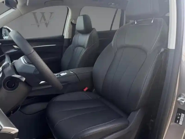 Mg S9 1.5l phev 220kw premium — photo 11