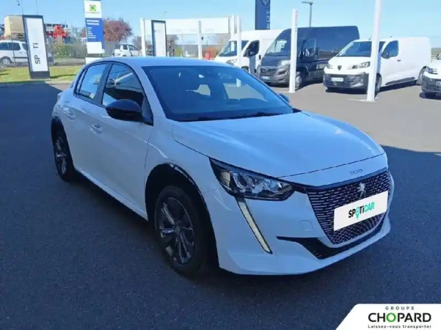 Peugeot 208 electrique 50 kwh 136ch — photo 28