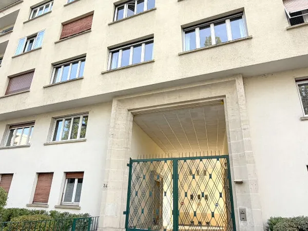 NANCY FAC DE LETTRES APPARTEMENT T1 28 m² AVEC GRENIER ET CAVE