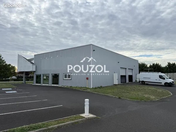 LOCAL D'ACTIVITE 600 m² CLERMONT-FERRAND