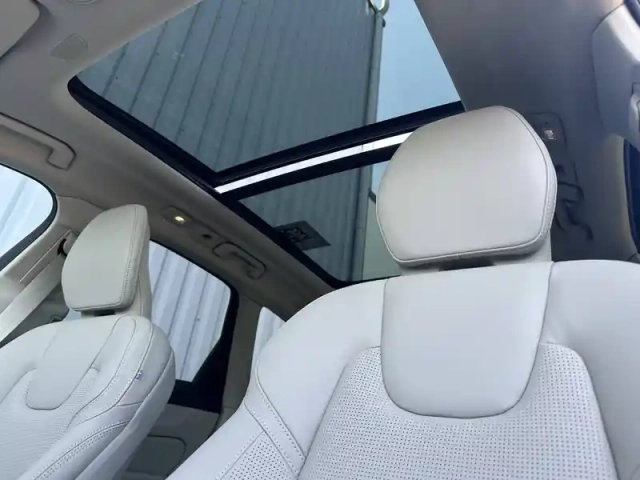 Volvo Xc60 t6 awd hybride rechargeable 253 ch+145 ch geartronic 8 — photo 5