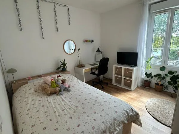 Chambre Colocation Angers  135m² 550€