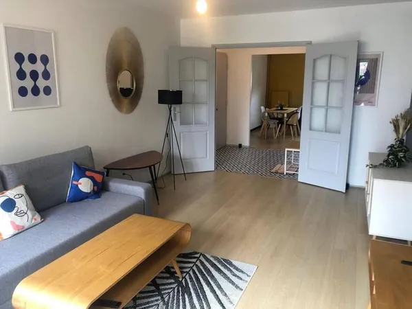 2 chambres dispos dans grande colocation étudiants