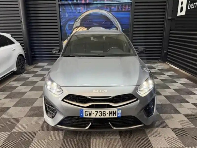 Kia Ceed 1.5 t-gdi 160ch gt line dct7 — photo 5