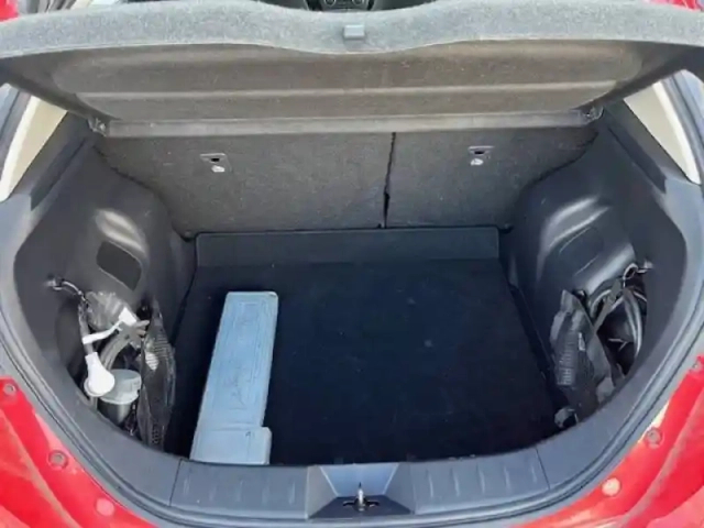 Nissan Leaf electrique 40kwh — photo 23