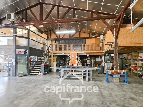 Commerce 7 pièces 392 m²