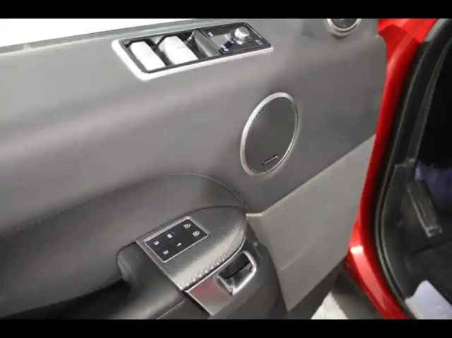 Land Rover Range Rover sport 2.0 p400e 404ch hse dynamic mark ix — photo 14