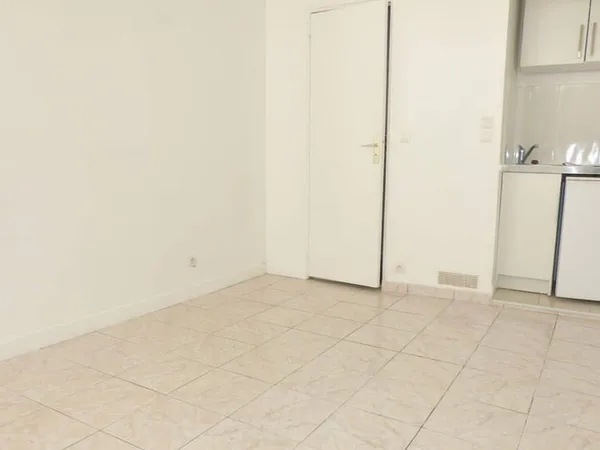 Appartement 1 pièce 13 m²