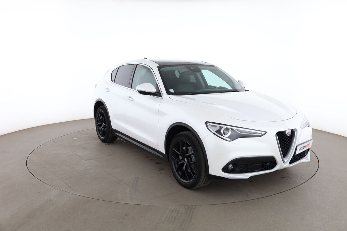 Alfa Romeo Stelvio 2.2 Diesel Q4 Super AT8 — photo 7
