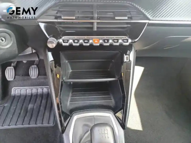 Peugeot 208 puretech 100 s&amp;s bvm6 — photo 14
