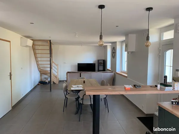Appartement 92 m2 + 2 garages + jardinet 55 m2
