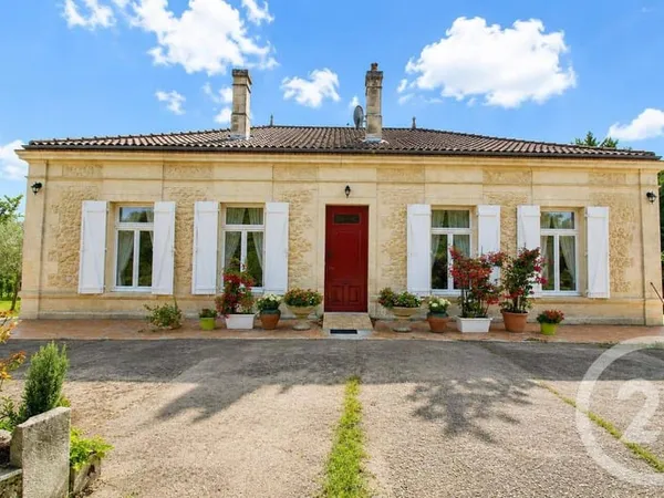 Maison 7 pièces 280 m²