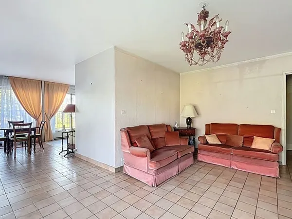 Appartement 5 pièces 100 m²
