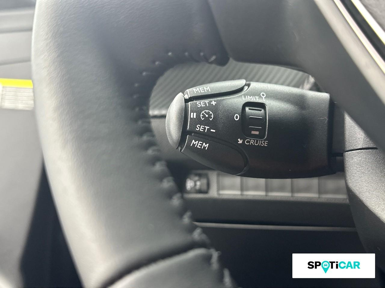 Peugeot 208 1.2 100ch s&s allure — photo 19