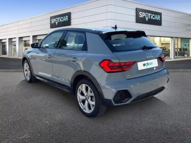 Audi A1 allstreet 30 tfsi 110ch  advanced s tronic 7 — photo 7