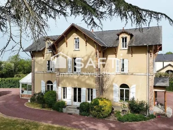 Maison 10 pièces 287 m²