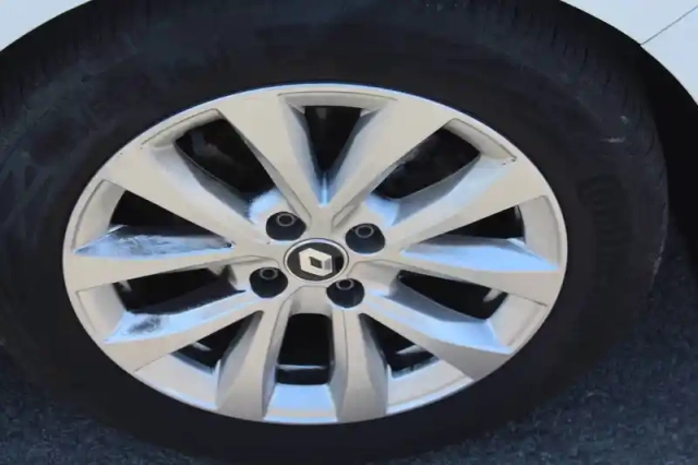 Renault Clio tce 90 — photo 36